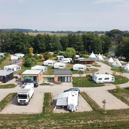 Apartment Tiny Igloo Bergstroem